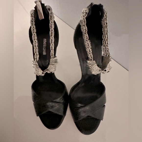 Authentic Roberto Cavalli sandals. you will get many compliments - Picture 9 of 15